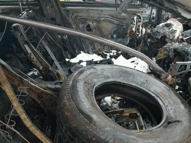 3FAHP07Z56R192288 - 2006 FORD FUSION SE BURN photo 5