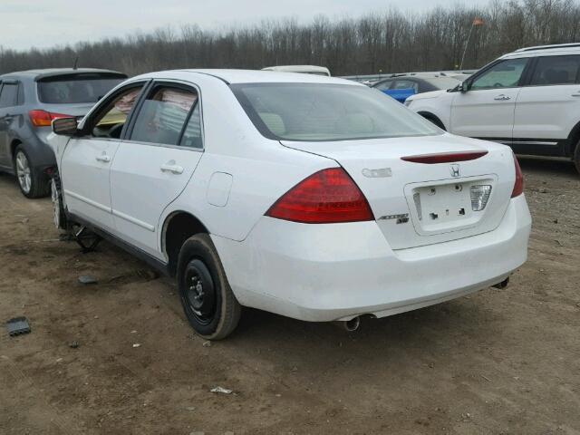 1HGCM66497A105964 - 2007 HONDA ACCORD SE WHITE photo 3