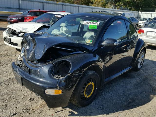 3VWCD31CX4M417038 - 2004 VOLKSWAGEN NEW BEETLE 黑色 照片 2