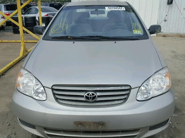 1NXBR32E14Z265951 - 2004 TOYOTA COROLLA CE SILVER photo 9