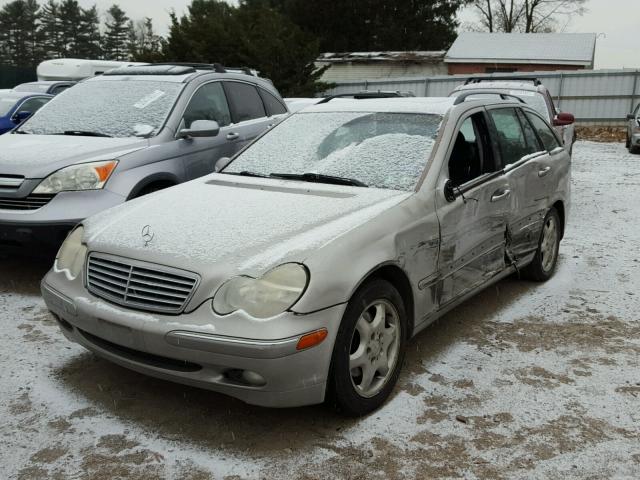 WDBRH81J04F494187 - 2004 MERCEDES-BENZ C 240 SPOR GRAY photo 2