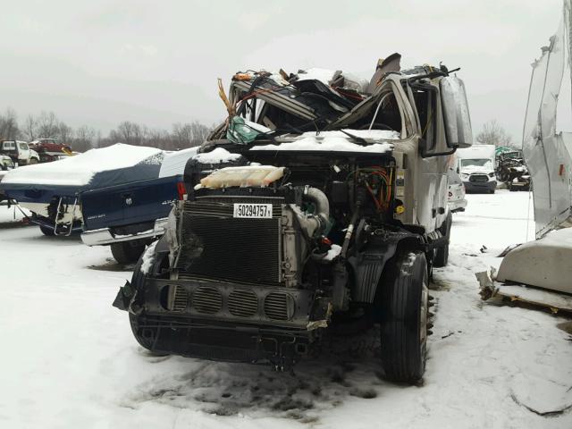 4V4NC9EJ6DN564994 - 2013 VOLVO VN VNL SILVER photo 2