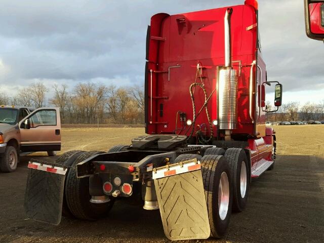 1FUJBBAV87LY52988 - 2007 FREIGHTLINER CONVENTION RED photo 4