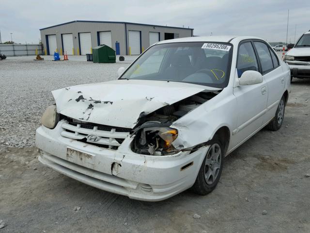 KMHCG45C45U580660 - 2005 HYUNDAI ACCENT GL YELLOW photo 2