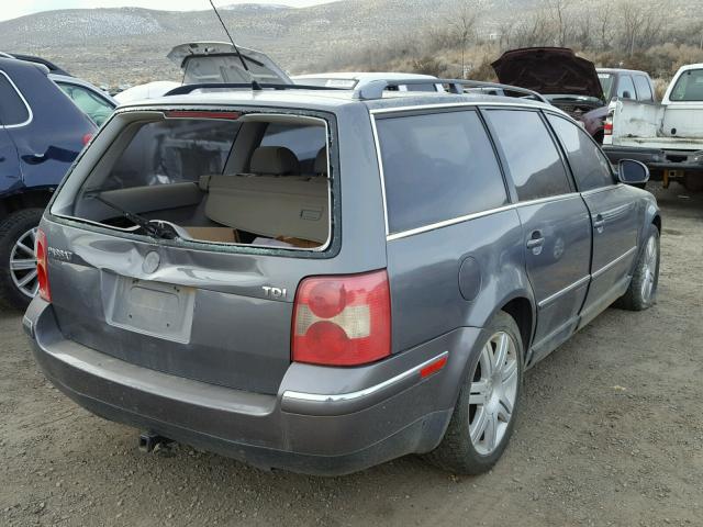 WVWCE63B75E133198 - 2005 VOLKSWAGEN PASSAT GLS GRAY photo 4