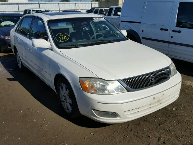 4T1BF28B5YU049770 - 2000 TOYOTA AVALON XL WHITE photo 1