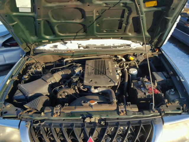 JA4MT31H71P038875 - 2001 MITSUBISHI MONTERO SP GREEN photo 7