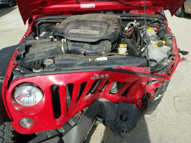 1C4AJWAG8GL112800 - 2016 JEEP WRANGLER S RED photo 7