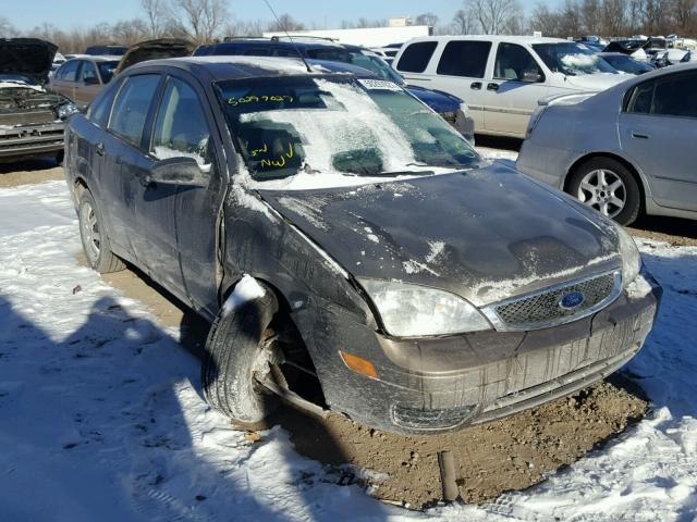 1FAFP34NX5W166758 - 2005 FORD FOCUS ZX4 TAN photo 1