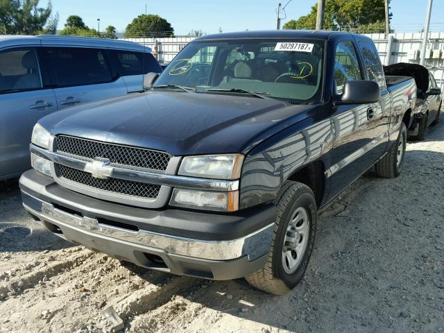 1GCEK19ZX5Z359382 - 2005 CHEVROLET SILVERADO BLACK photo 2