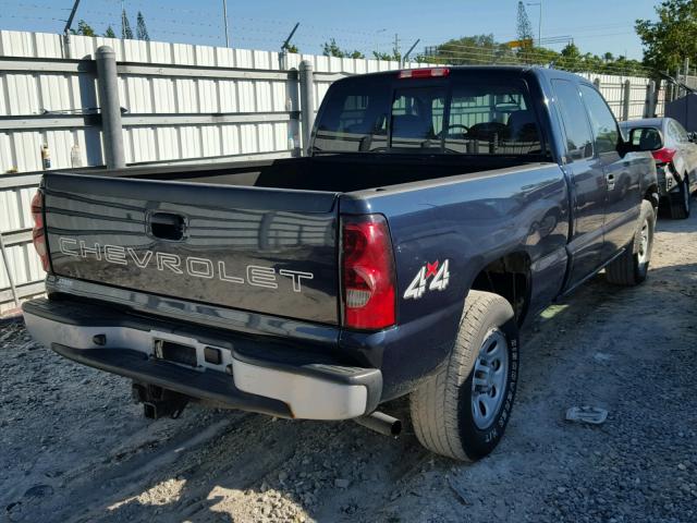 1GCEK19ZX5Z359382 - 2005 CHEVROLET SILVERADO BLACK photo 3