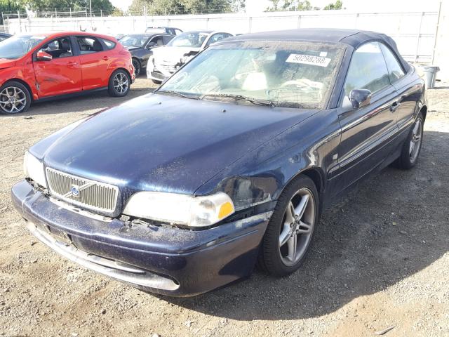 YV1NC56D9YJ013284 - 2000 VOLVO C70 TURBO BLUE photo 2