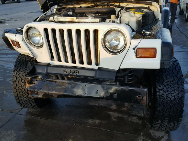 1J4FY19S5WP781038 - 1998 JEEP WRANGLER / WHITE photo 7