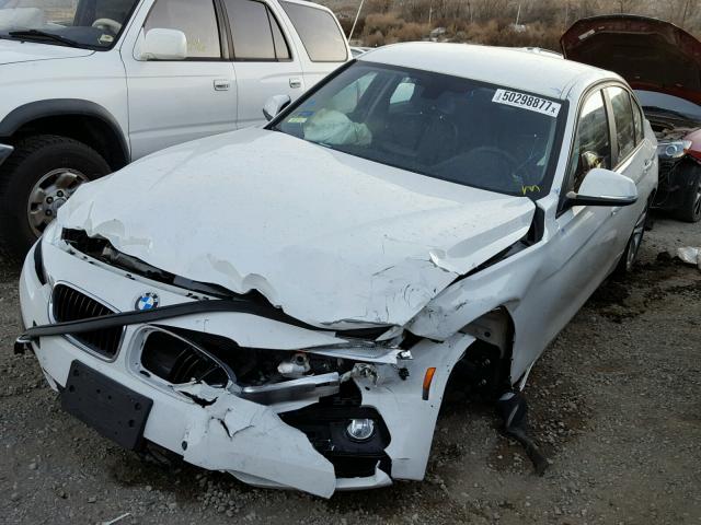 WBA8E1G32HNU15908 - 2017 BMW 320 I WHITE photo 2
