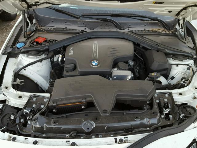 WBA8E1G32HNU15908 - 2017 BMW 320 I WHITE photo 7