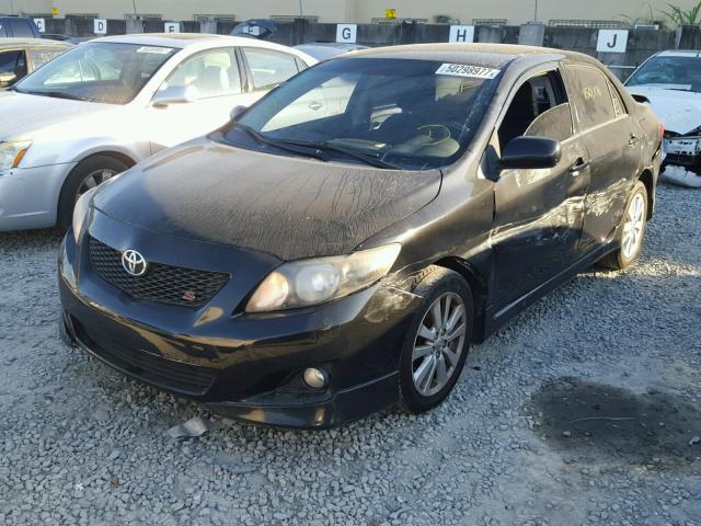 1NXBU40E99Z066998 - 2009 TOYOTA COROLLA BA BLACK photo 2