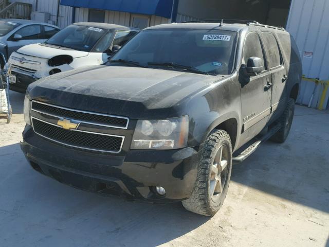 1GNUKJE39AR112319 - 2010 CHEVROLET SUBURBAN K BLACK photo 2