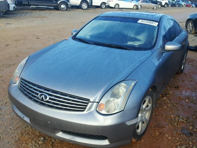 JNKCV54E25M424442 - 2005 INFINITI G35 SILVER photo 2