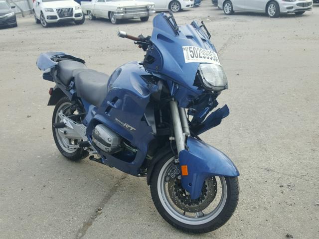 WB1041802T0441600 - 1996 BMW R1100 RT BLUE photo 1