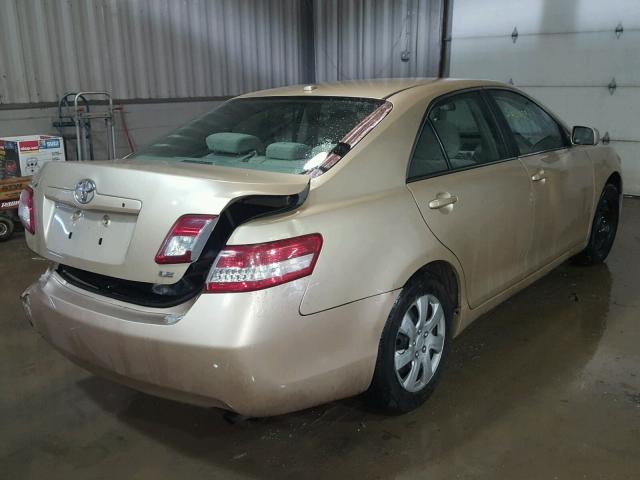 4T1BF3EK3BU134558 - 2011 TOYOTA CAMRY BASE GOLD photo 4