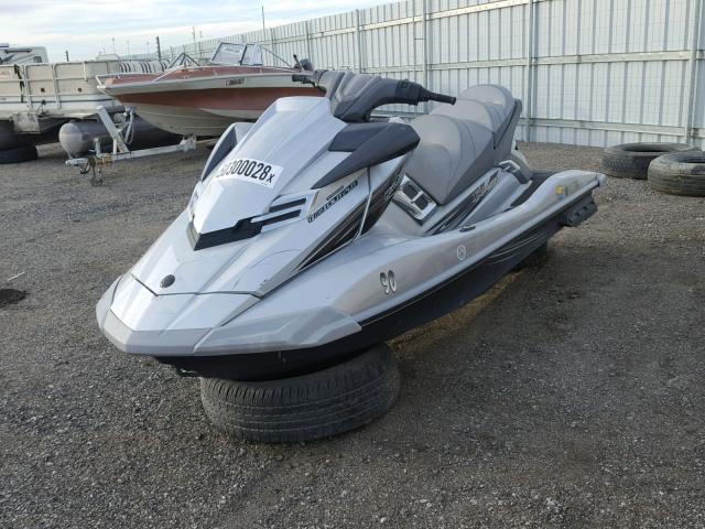 YAMA2605C313 - 2013 YAMAHA WAVERUNNER SILVER photo 2