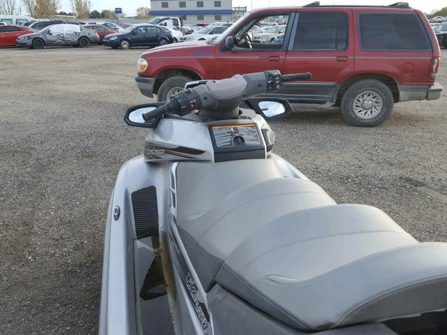 YAMA2605C313 - 2013 YAMAHA WAVERUNNER SILVER photo 5