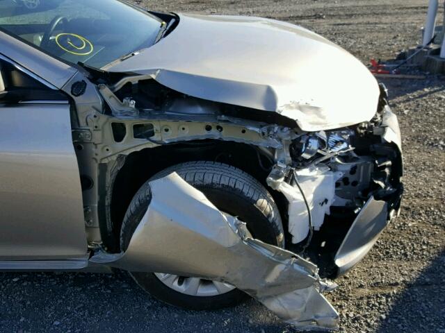 4T4BF1FK1GR578098 - 2016 TOYOTA CAMRY LE 米色 照片 9