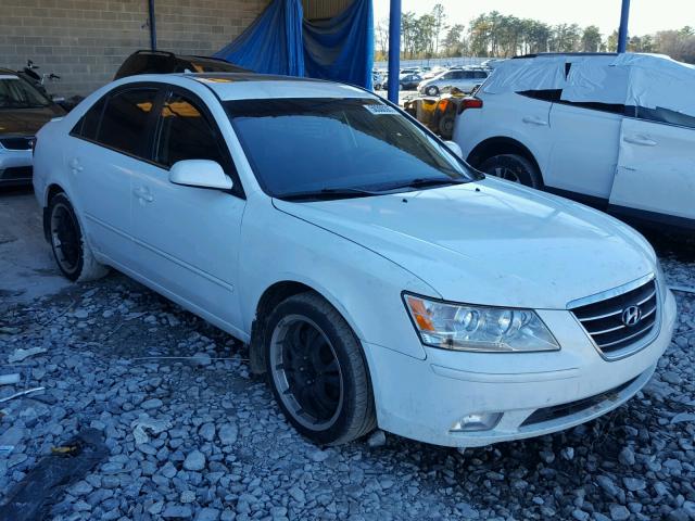 5NPEU46F89H470564 - 2009 HYUNDAI SONATA SE WHITE photo 1