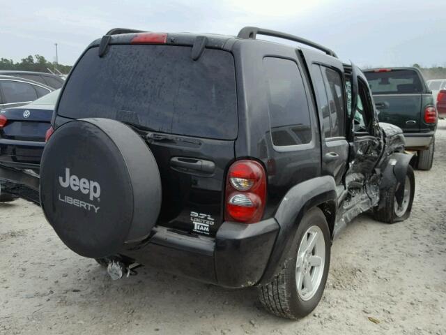 1J4GK58K86W189525 - 2006 JEEP LIBERTY LI BLACK photo 4