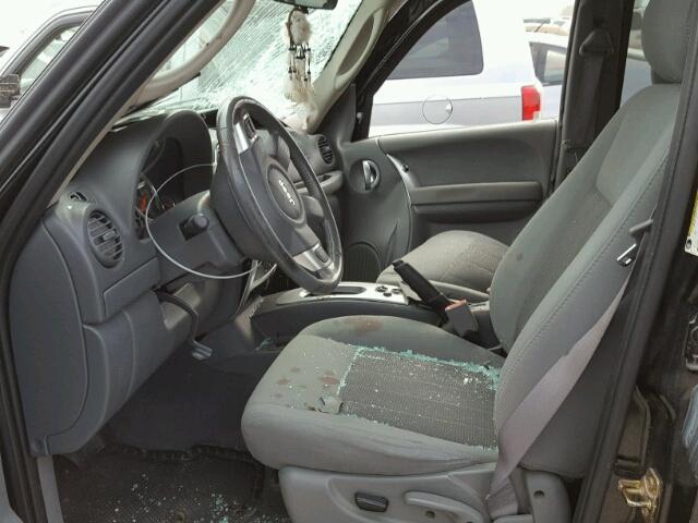 1J4GK58K86W189525 - 2006 JEEP LIBERTY LI BLACK photo 5