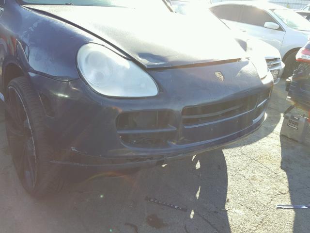 WP1AB29P44LA65589 - 2004 PORSCHE CAYENNE S BLUE photo 9