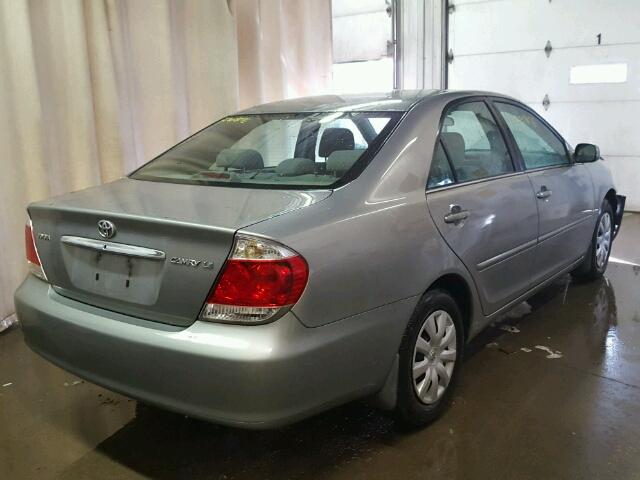 4T1BE32K45U555068 - 2005 TOYOTA CAMRY LE GRAY photo 4