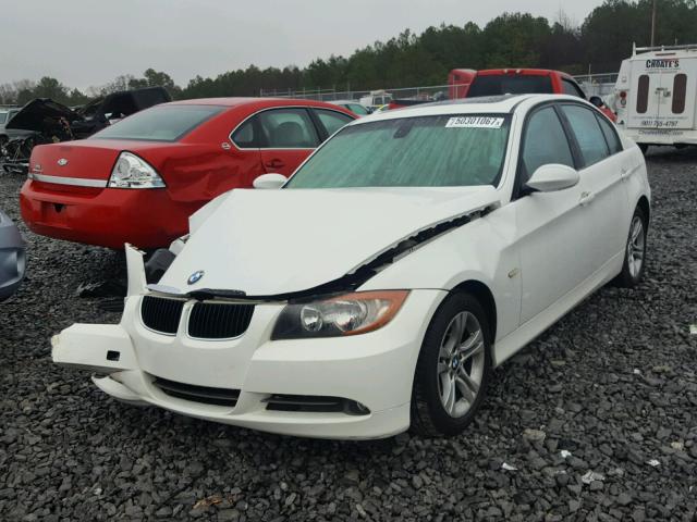 WBAVA33548K053521 - 2008 BMW 328 I WHITE photo 2