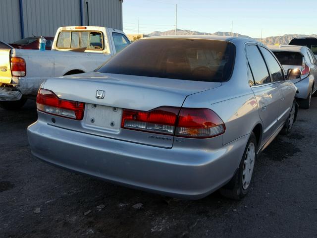 JHMCG66582C009964 - 2002 HONDA ACCORD LX SILVER photo 4