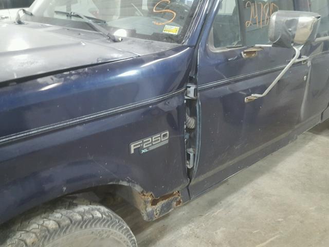 1FTHX25H4SKA78958 - 1995 FORD F250 BLUE photo 9