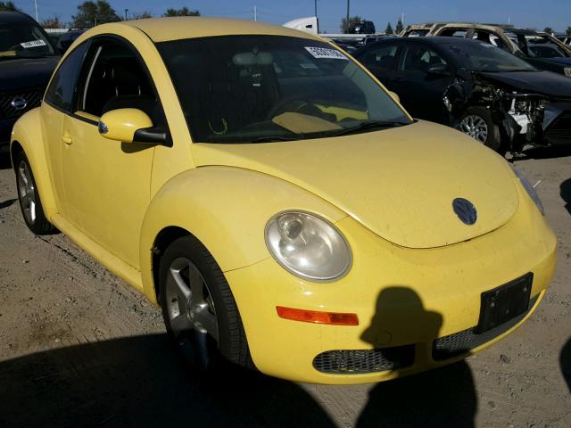 3VWPW31C68M502637 - 2008 VOLKSWAGEN NEW BEETLE 黄色 照片 1