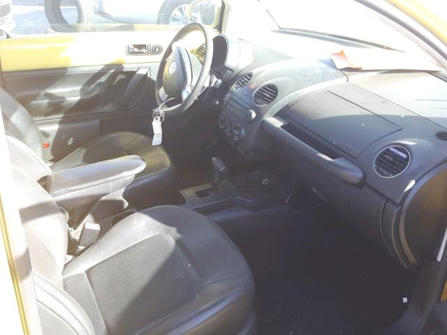 3VWPW31C68M502637 - 2008 VOLKSWAGEN NEW BEETLE 黄色 照片 5