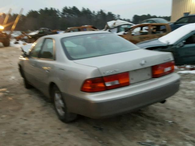 JT8BF22G8V0083860 - 1997 LEXUS ES 300 GRAY photo 3