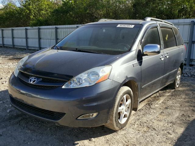 5TDZA23C36S561658 - 2006 TOYOTA SIENNA CE BLUE photo 2