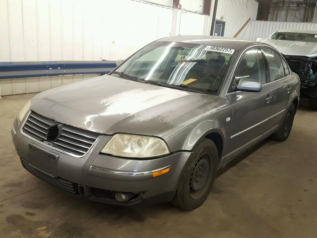 WVWPD63B52P343612 - 2002 VOLKSWAGEN PASSAT GLS GRAY photo 2