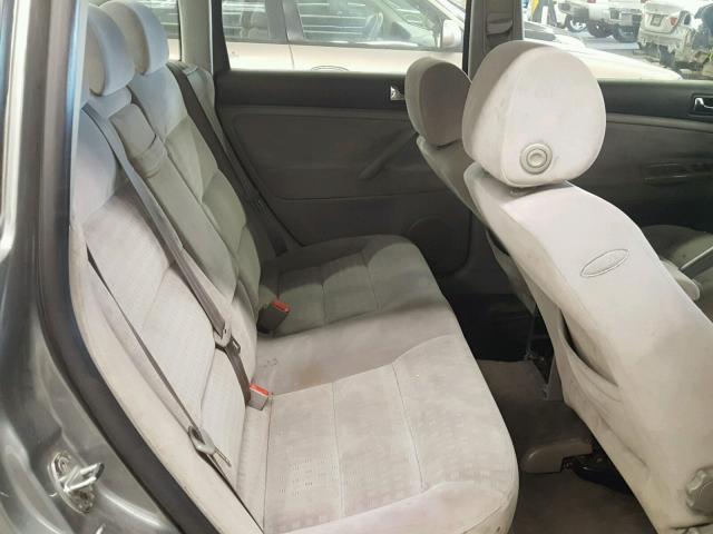 WVWPD63B52P343612 - 2002 VOLKSWAGEN PASSAT GLS GRAY photo 6