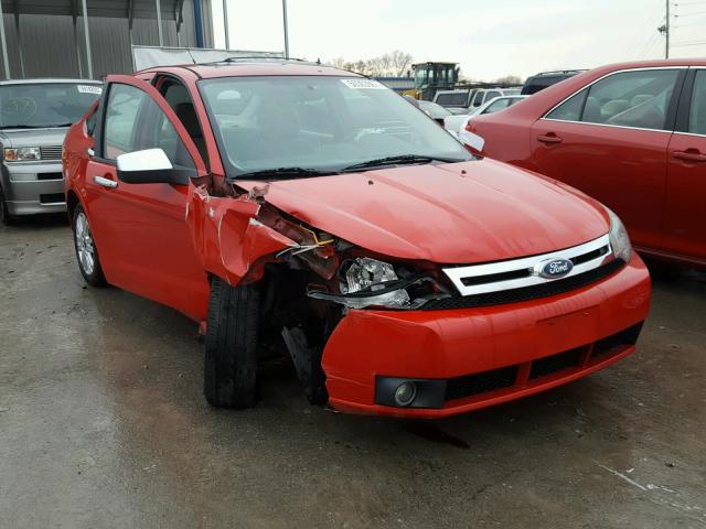 1FAHP35N68W280493 - 2008 FORD FOCUS SE RED photo 1