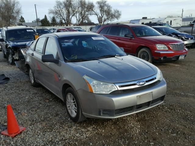 1FAHP35N68W237224 - 2008 FORD FOCUS SE SILVER photo 1