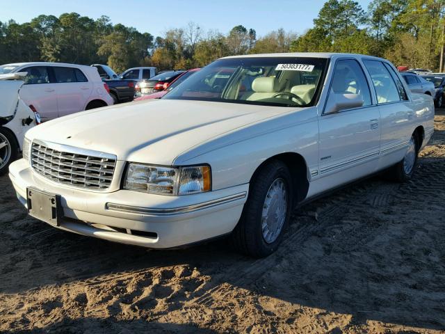 1G6KD54Y4XU749481 - 1999 CADILLAC DEVILLE WHITE photo 2