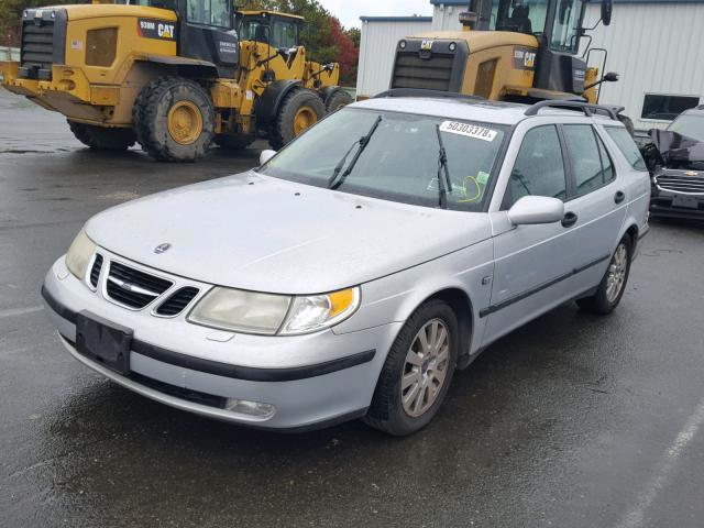 YS3EB59E423036375 - 2002 SAAB 9-5 LINEAR SILVER photo 2