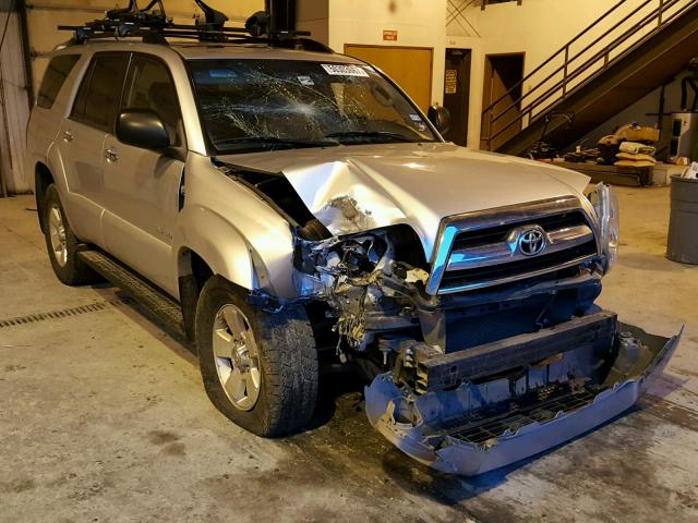 JTEBU14R978099954 - 2007 TOYOTA 4RUNNER SR SILVER photo 1