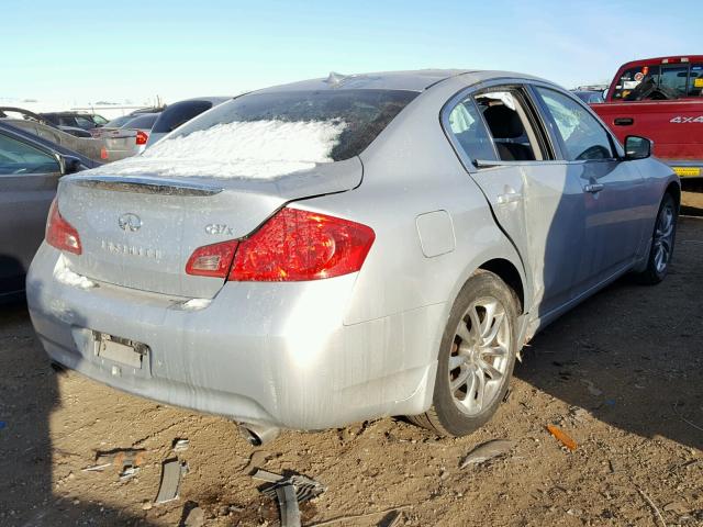 JNKCV61F49M355570 - 2009 INFINITI G37 SILVER photo 4