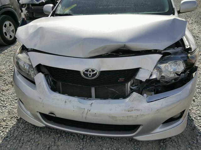 2T1BU4EE0AC379601 - 2010 TOYOTA COROLLA BA SILVER photo 9