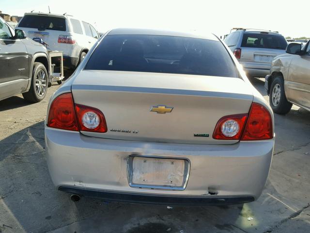 1G1ZC5E04AF174620 - 2010 CHEVROLET MALIBU 1LT თაფლისფერი ფოტო 9