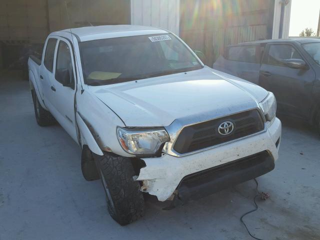 5TFLU4EN3FX131579 - 2015 TOYOTA TACOMA DOU WHITE photo 1